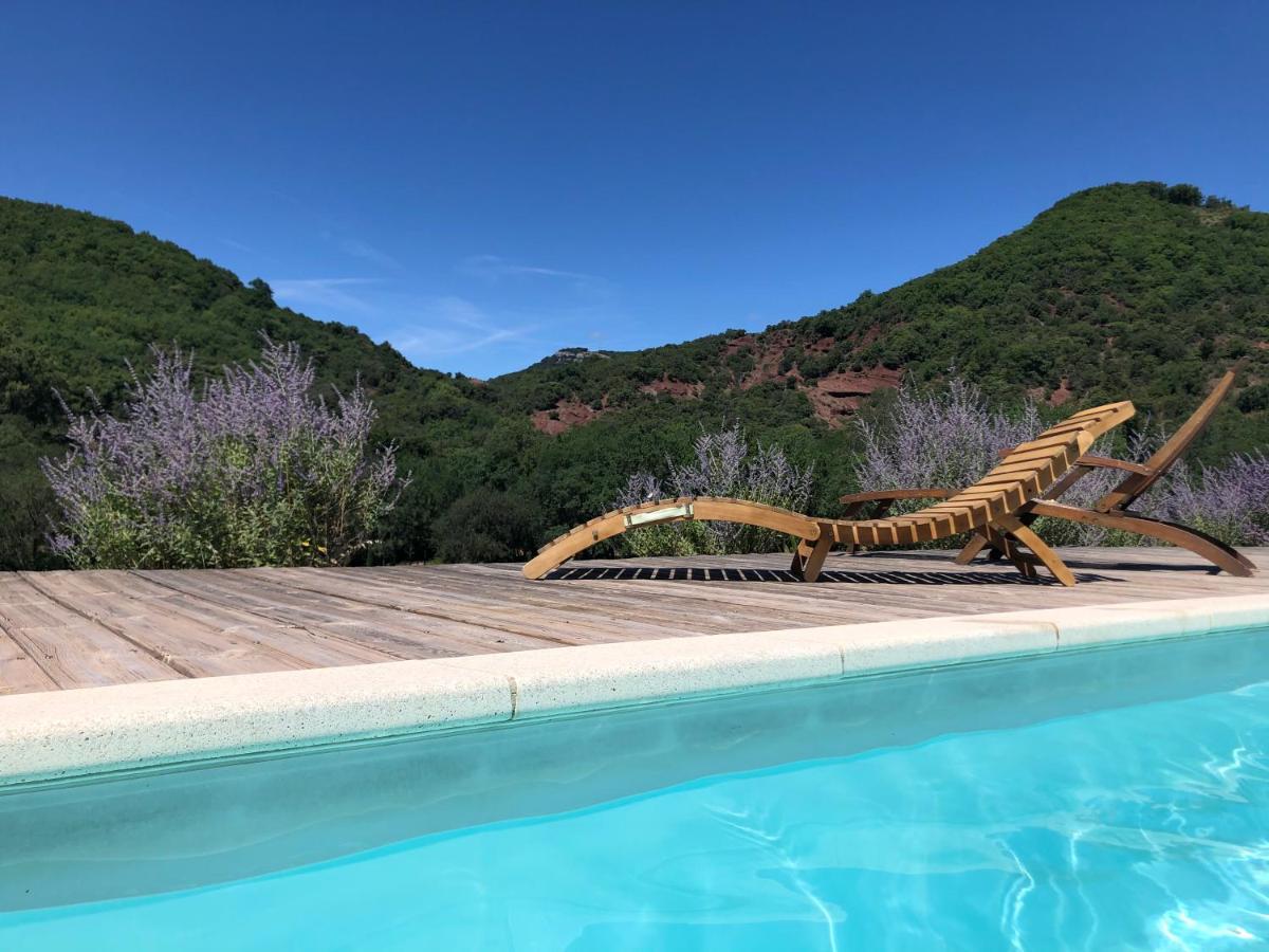 Domaine De Montbarri Bed & Breakfast La Tour-sur-Orb Exterior photo